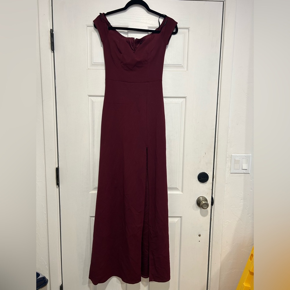 Elegant Burgundy Off-Shoulder Dress High Slit